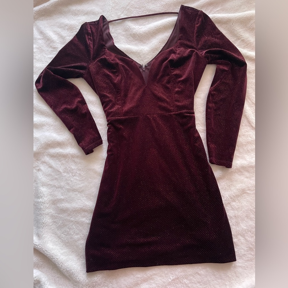 Burgundy long sleeve dress
